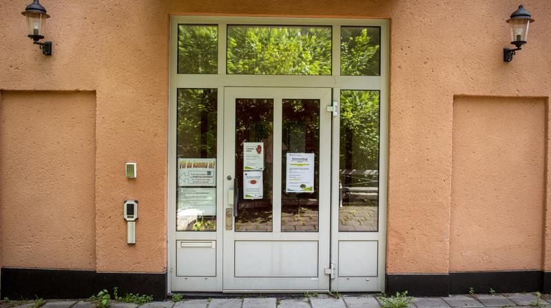 Huvudentré till Barn och ungdomshabiliteringen i Hallsberg