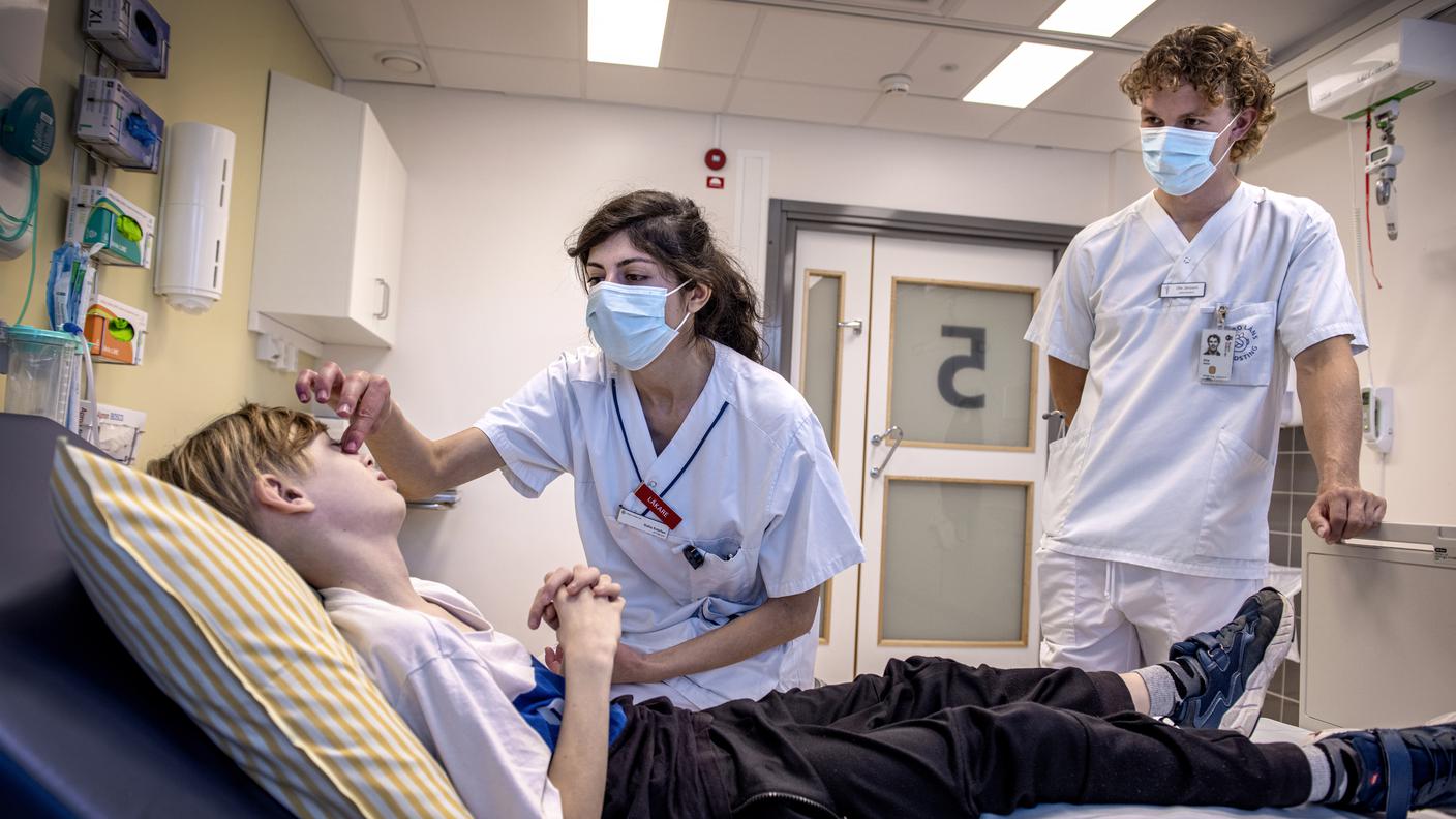 Akuten, AT-Läkare, Barn, Lindesberg, Läkare, Sjuksköterska, undersökning, Ungdom, ungdomar. Läkarstudent, kandidat, utbildning, handledning
